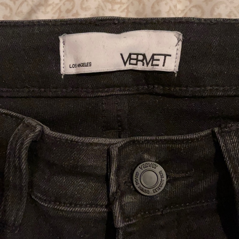 Vervet by Flying Monkey black distressed, size 27